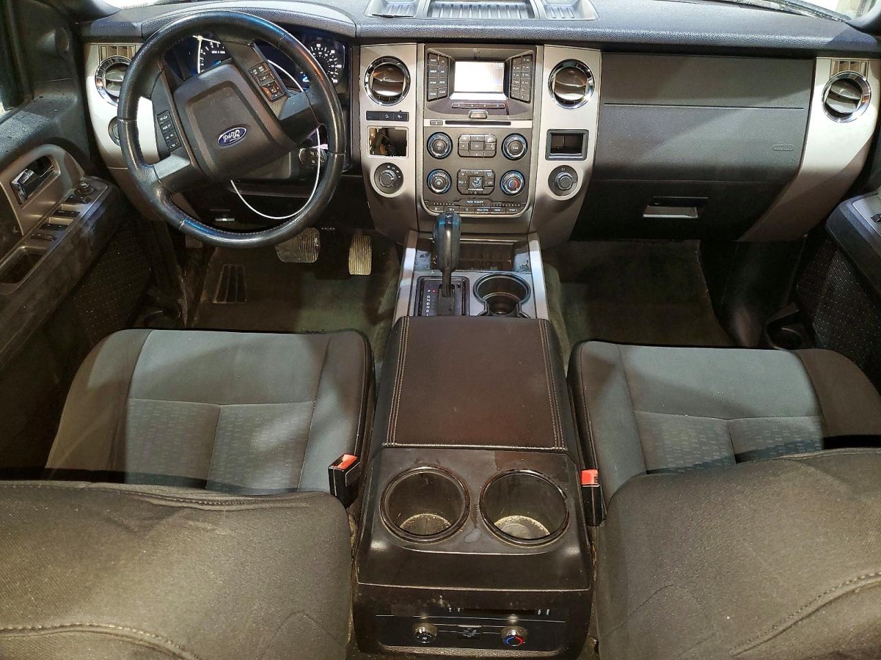 2017 FORD EXPEDITION XLT photo 8