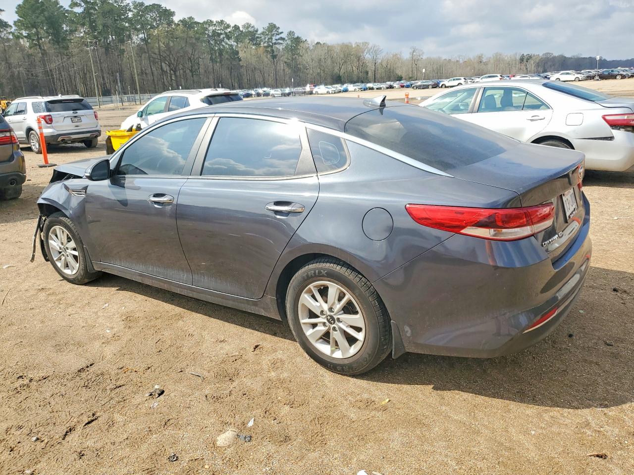 2018 KIA OPTIMA LX photo 2
