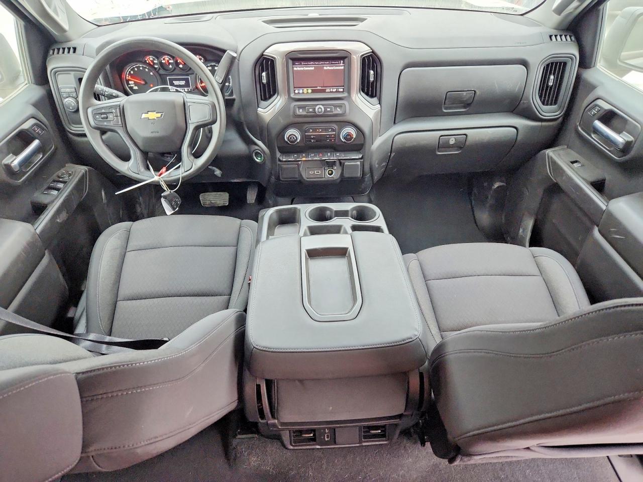 2025 CHEVROLET SILVERADO C1500 CUSTOM photo 22