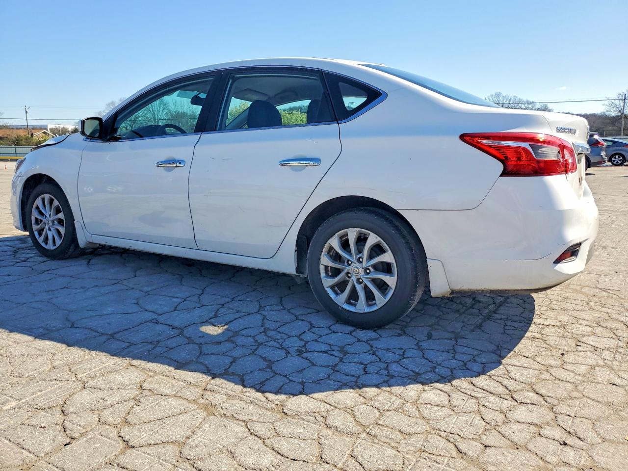 2018 NISSAN SENTRA SV photo 3