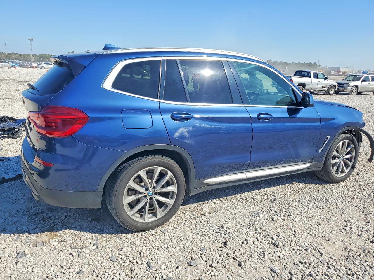 2019 BMW X3 SDRIVE30I photo 3
