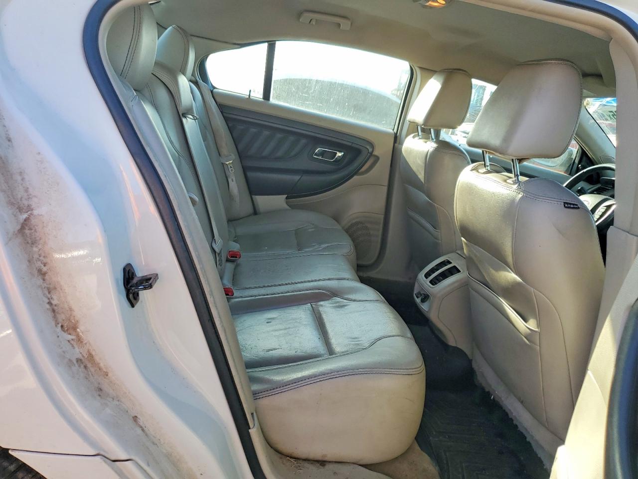 2012 FORD TAURUS SEL photo 19