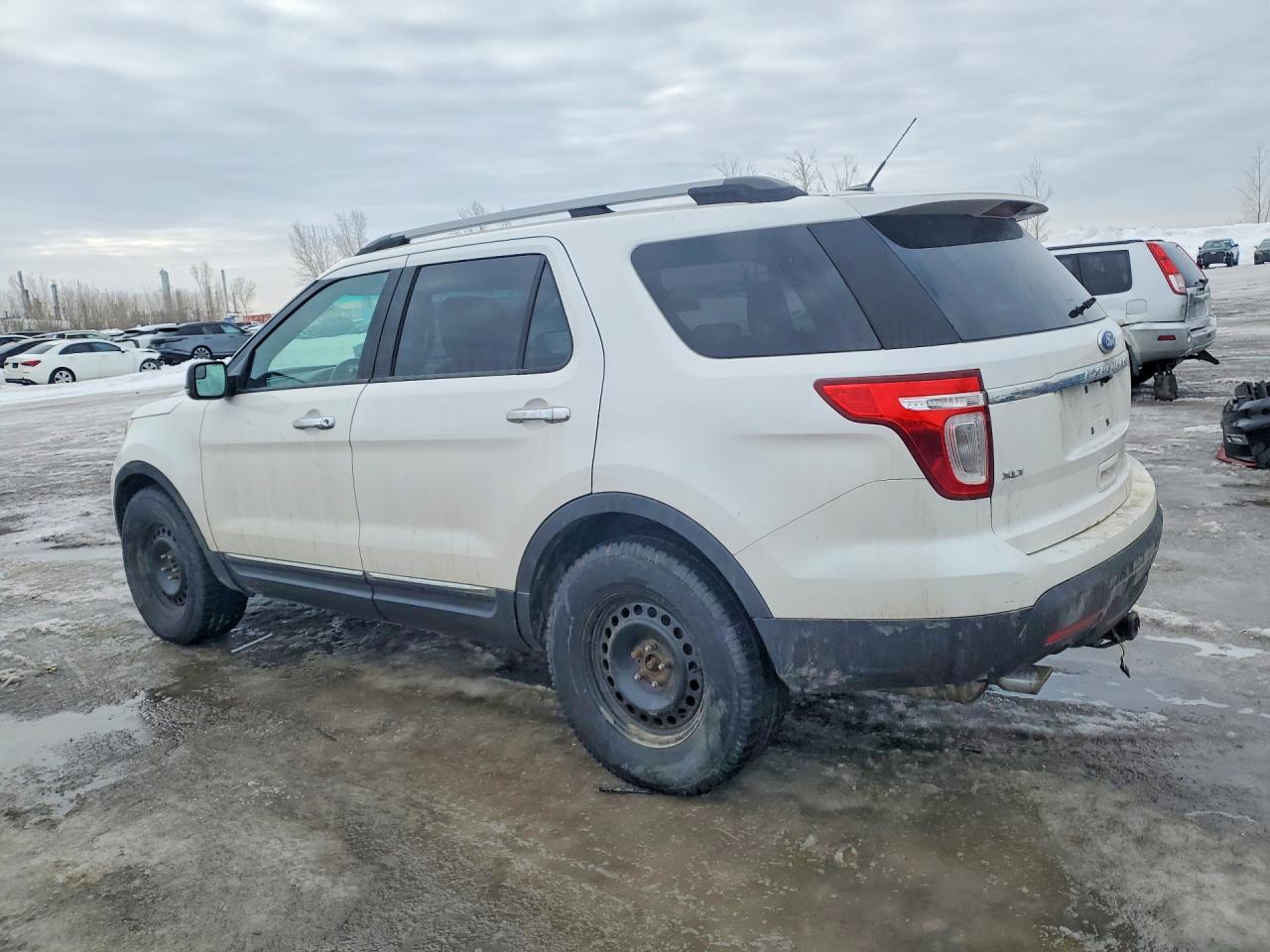 2011 FORD EXPLORER photo 3