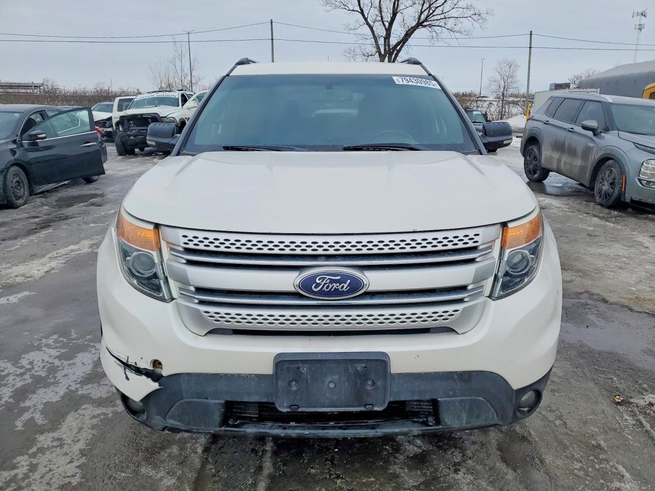 2011 FORD EXPLORER photo 9