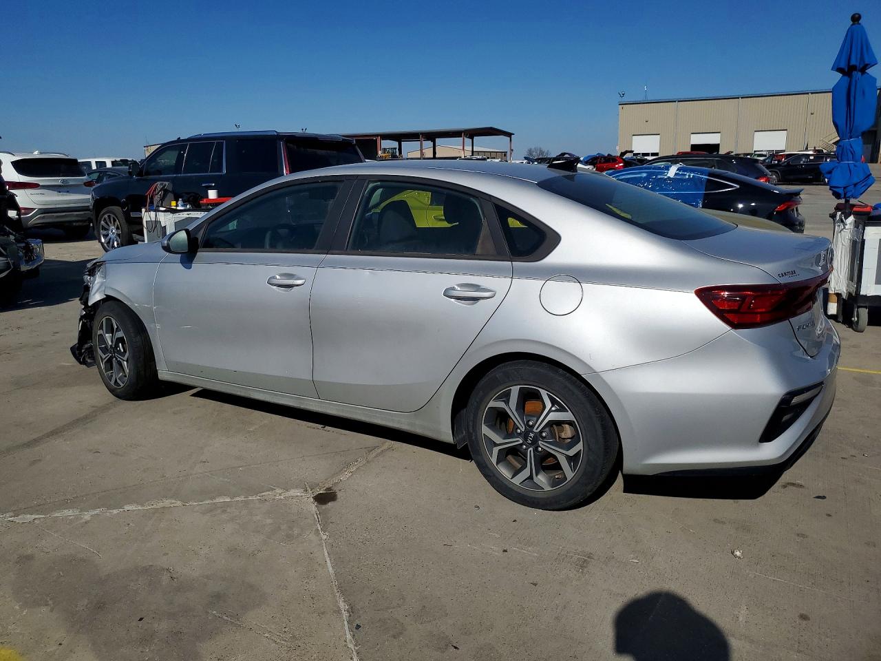2020 KIA FORTE LXS photo 2