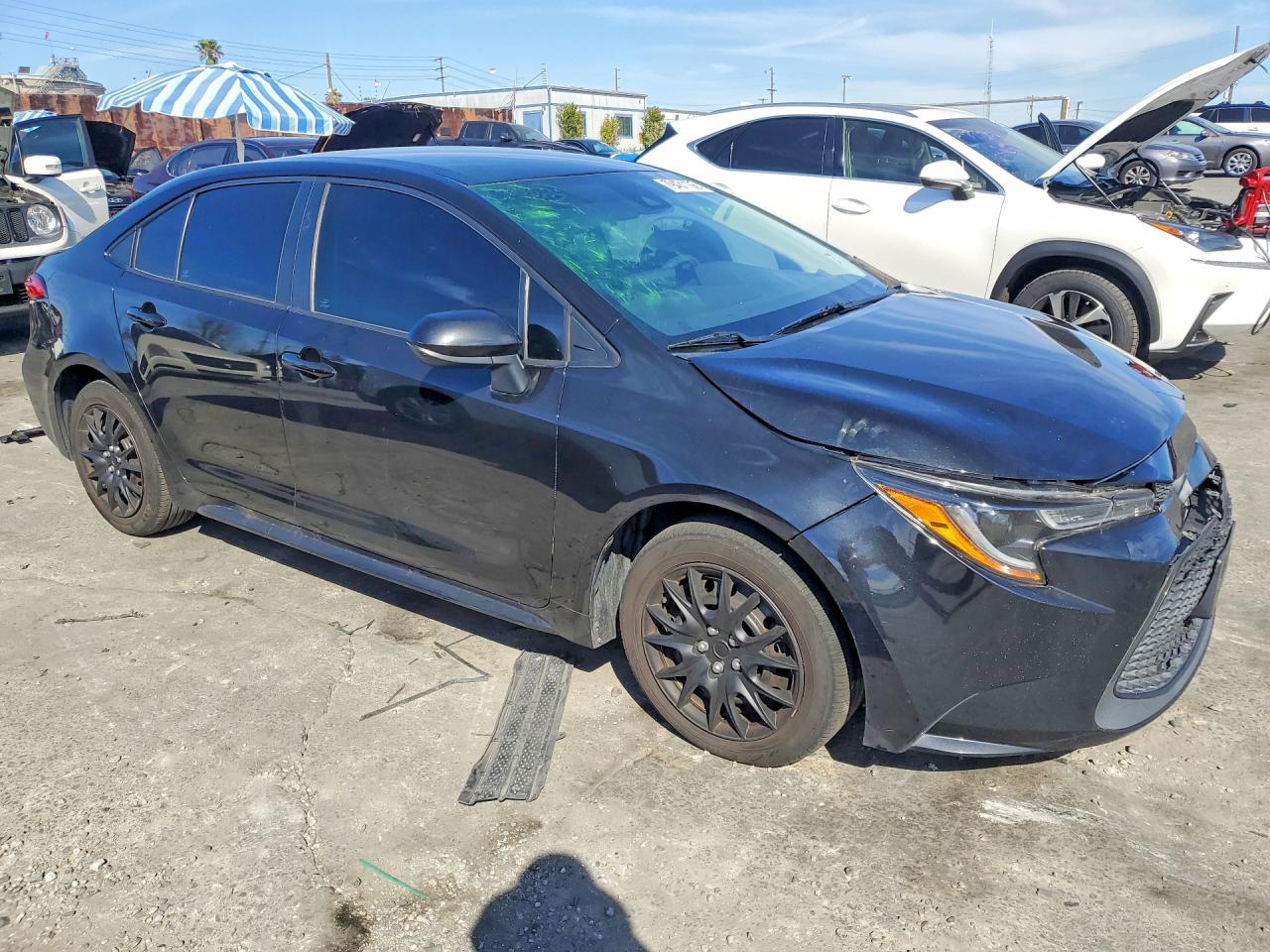 2022 TOYOTA COROLLA LE photo 10
