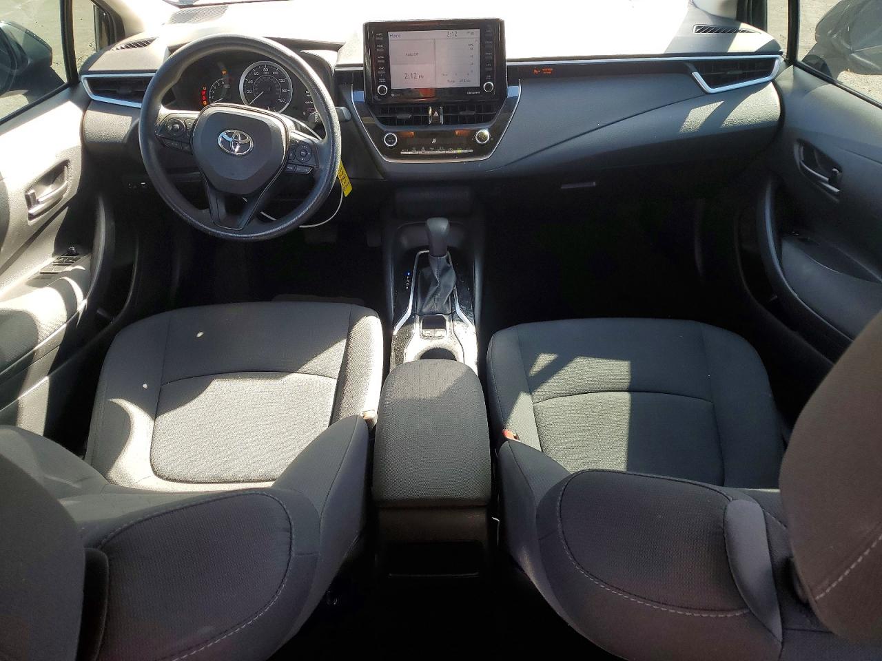 2022 TOYOTA COROLLA LE photo 22