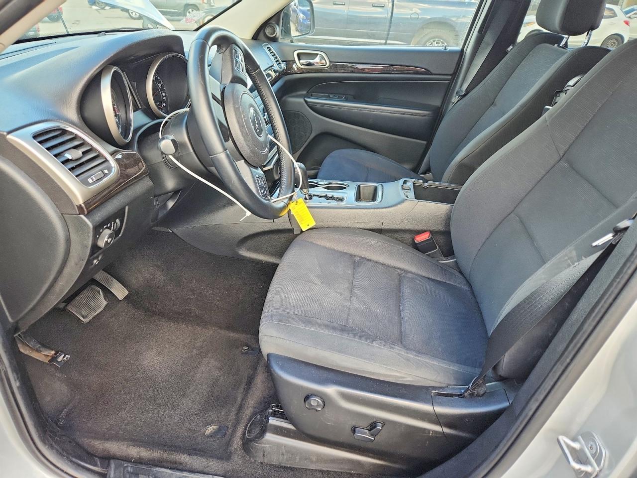 2012 JEEP GRAND CHEROKEE LAREDO photo 7