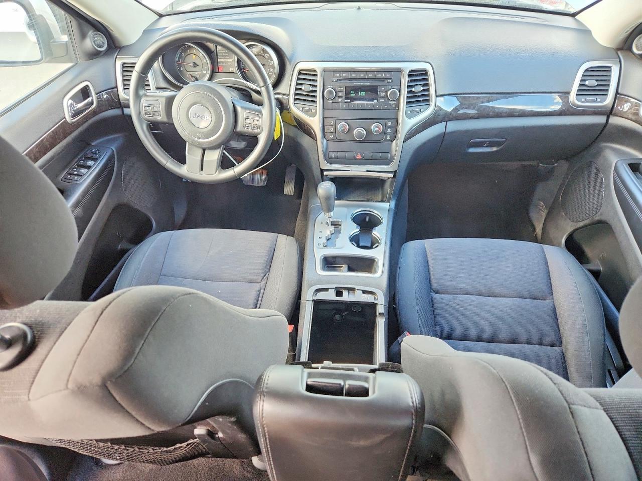 2012 JEEP GRAND CHEROKEE LAREDO photo 8