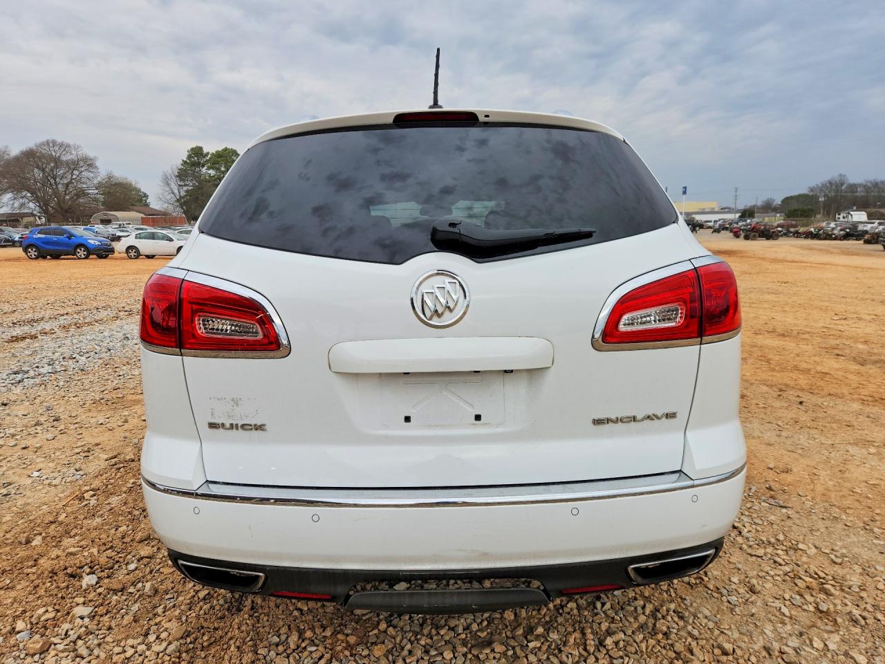 2016 BUICK ENCLAVE photo 11