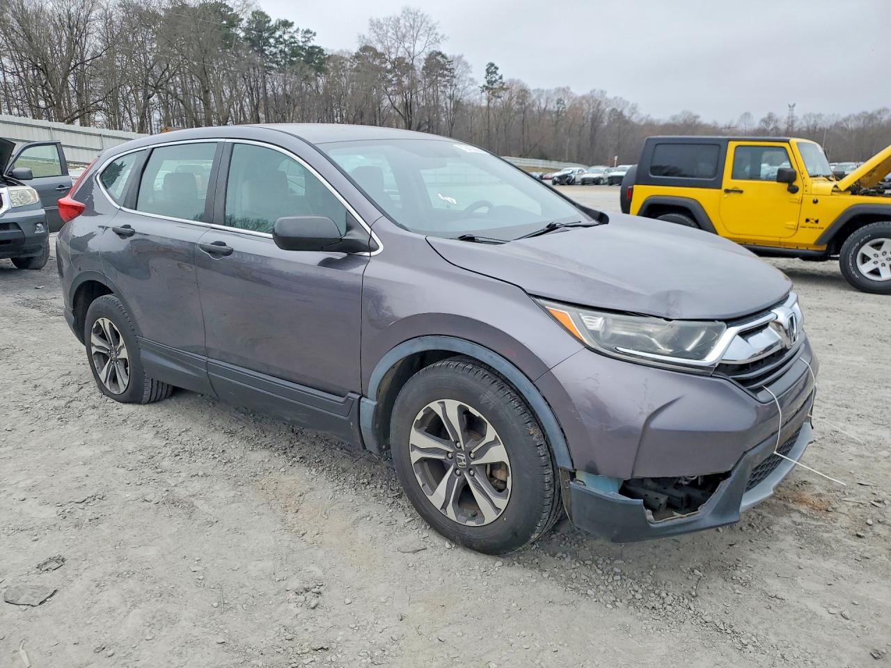 2017 HONDA CR-V LX photo 10