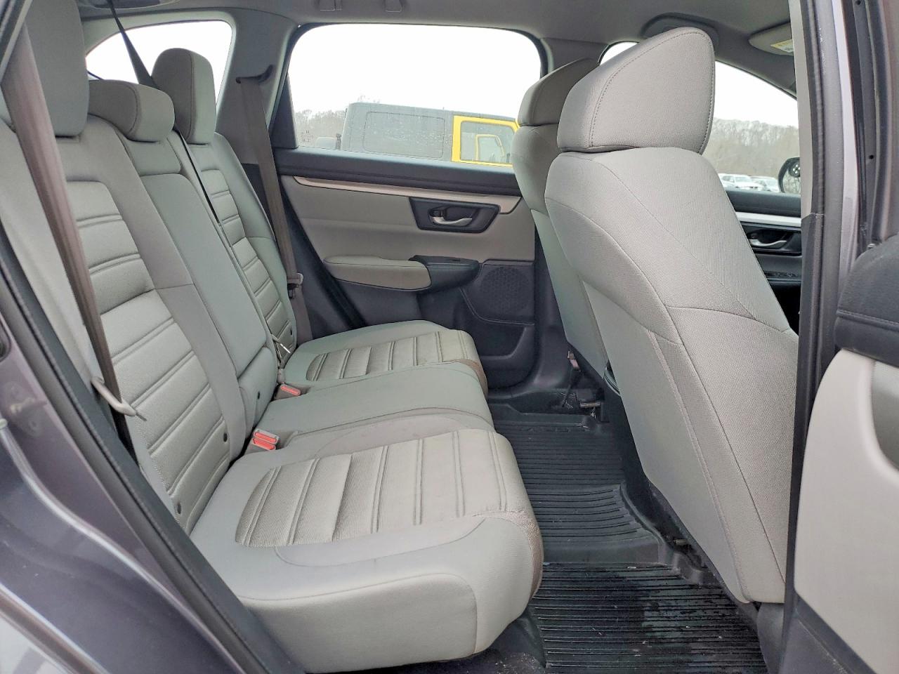 2017 HONDA CR-V LX photo 28