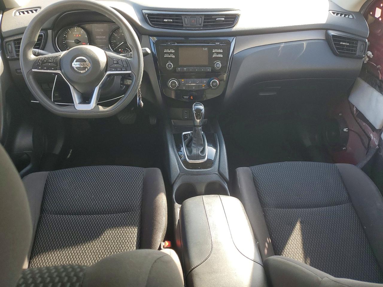 2018 NISSAN ROGUE SPORT S photo 8