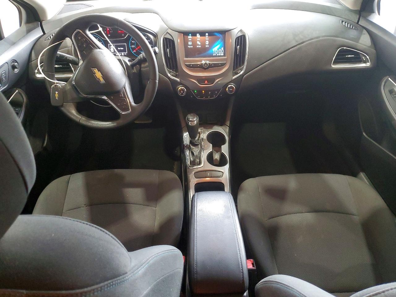 2017 CHEVROLET CRUZE LT photo 15