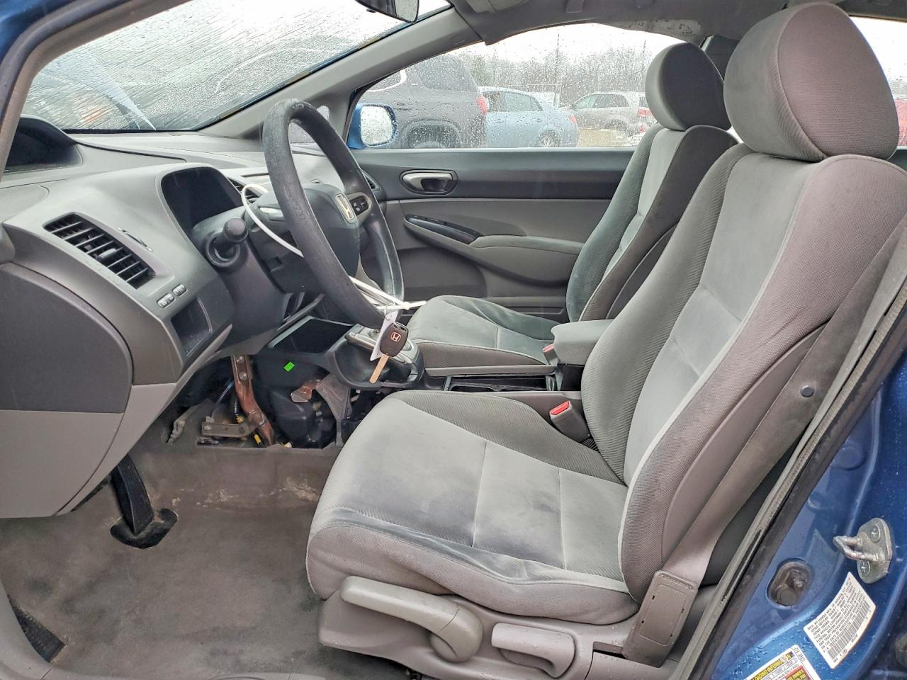 2010 HONDA CIVIC LX photo 7