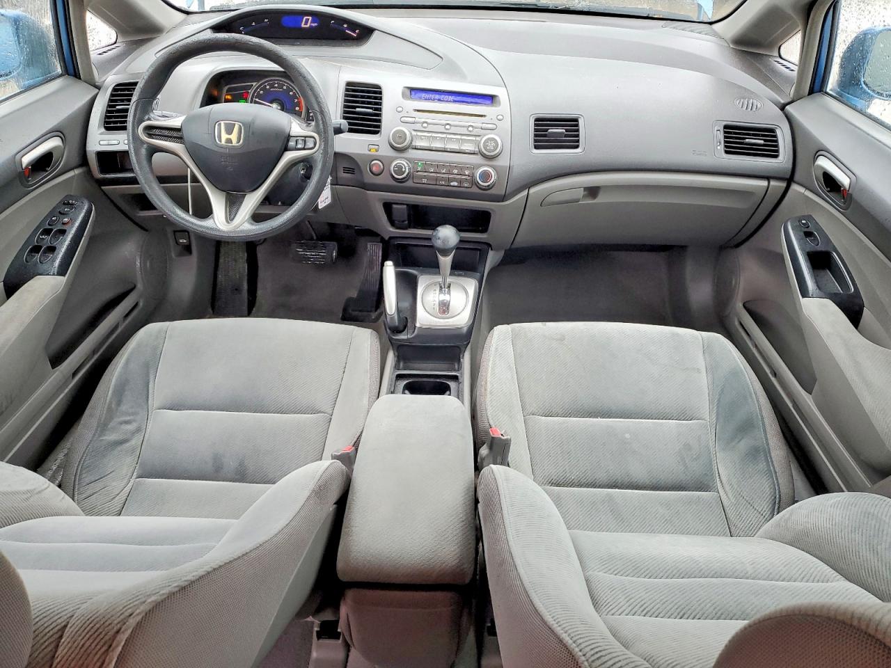 2010 HONDA CIVIC LX photo 8