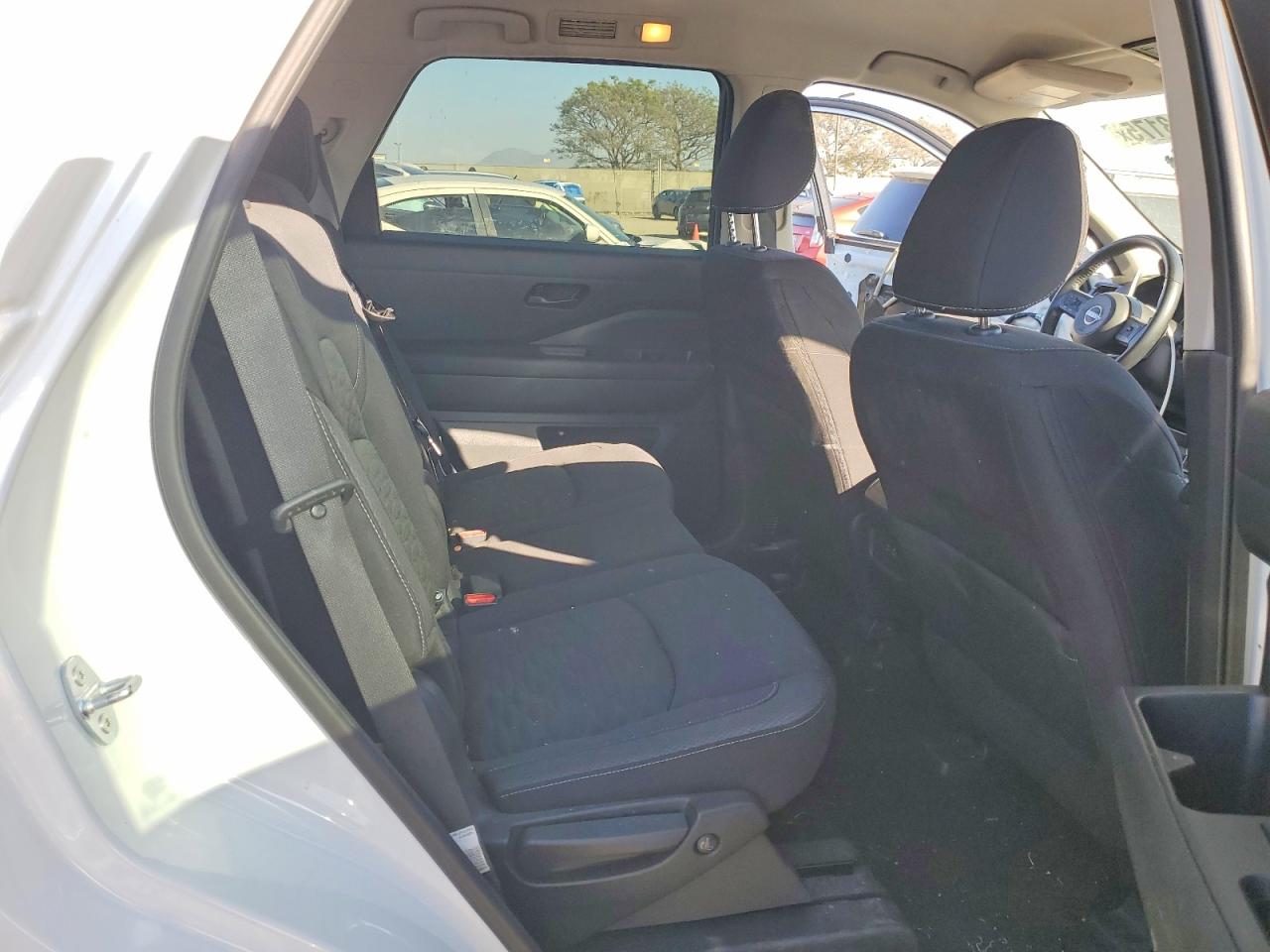 2023 NISSAN PATHFINDER SV photo 21