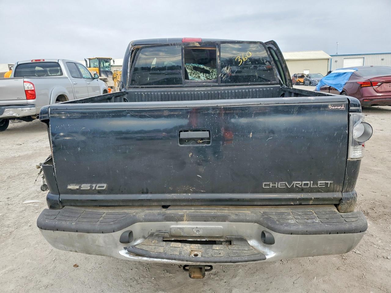 2001 CHEVROLET S TRUCK S10 photo 11