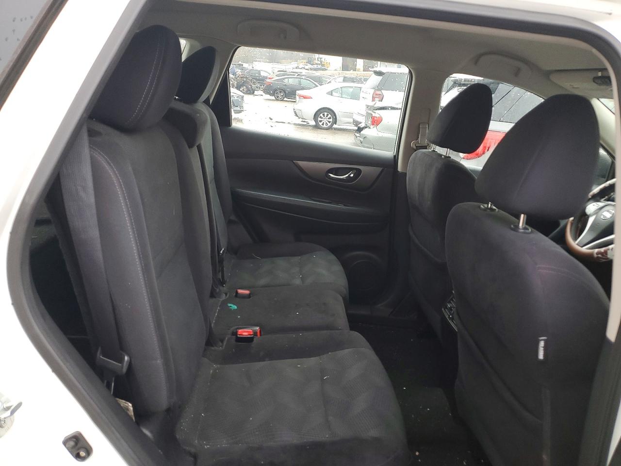2014 NISSAN ROGUE S photo 21