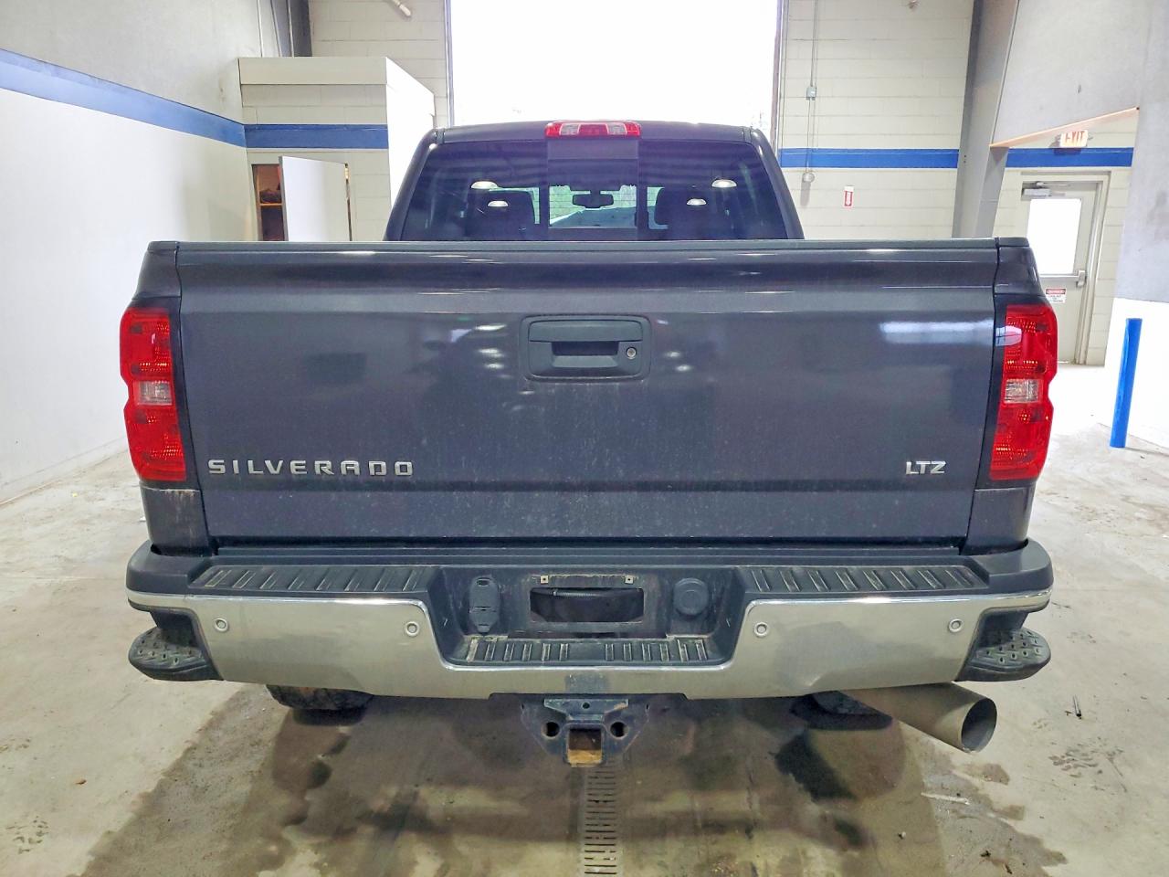 2015 CHEVROLET SILVERADO K2500 HEAVY DUTY LTZ photo 11