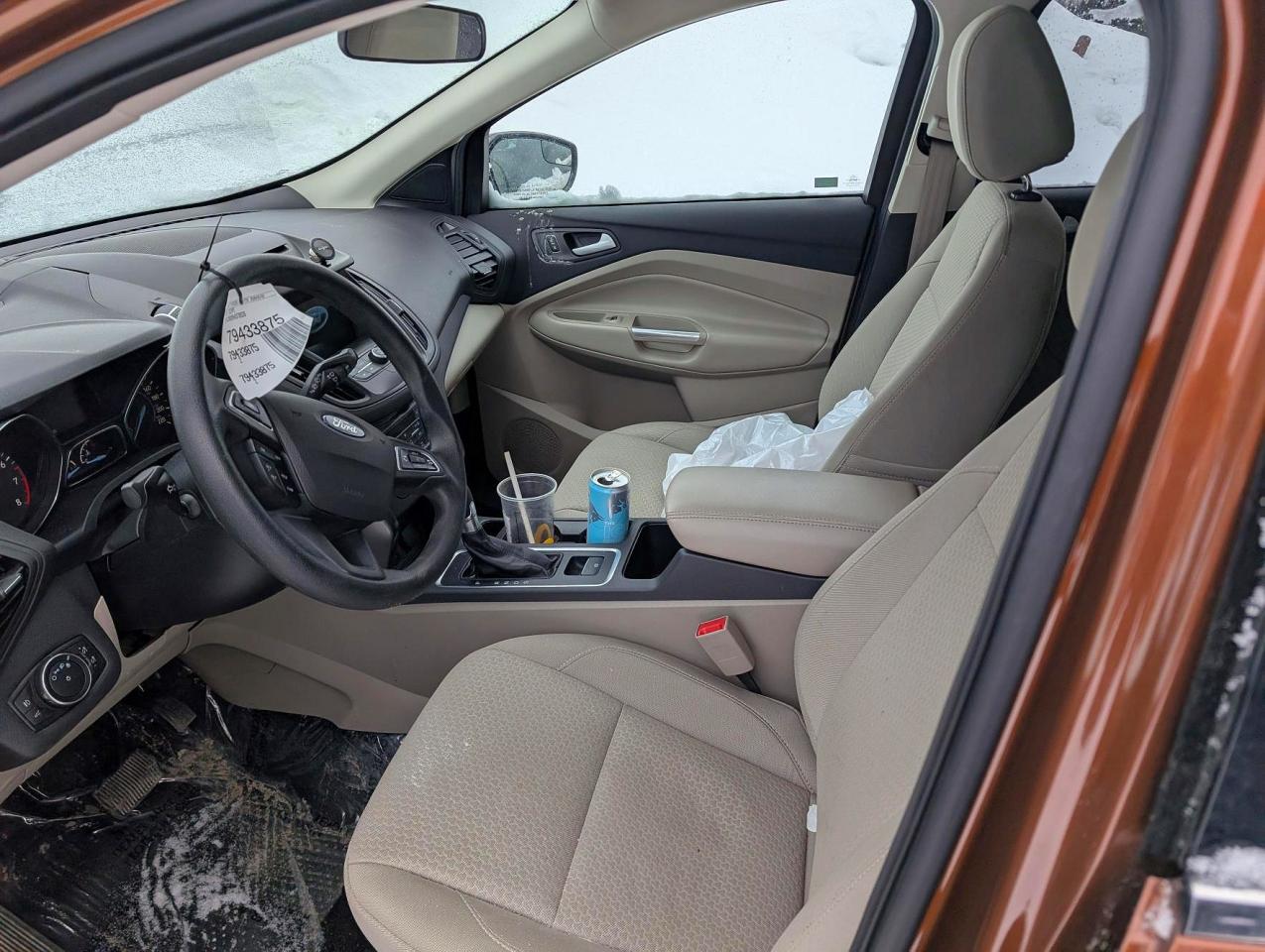 2017 FORD ESCAPE SE photo 19