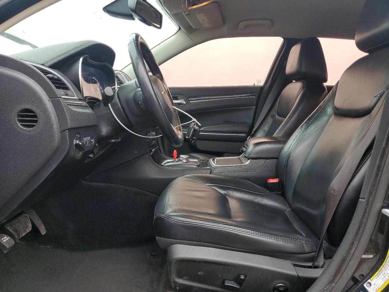 2015 CHRYSLER 300 LIMITED photo 7
