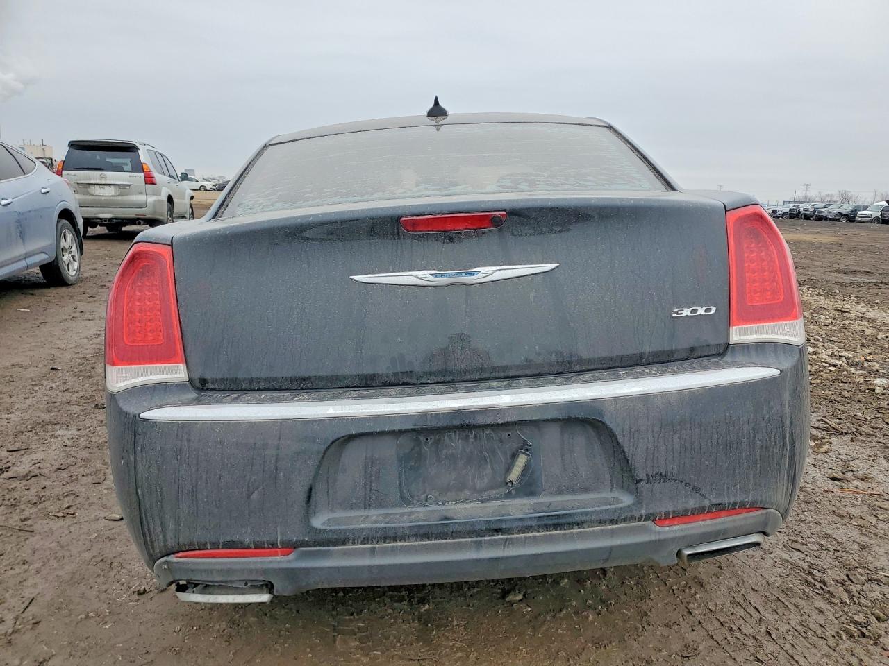 2015 CHRYSLER 300 LIMITED photo 6