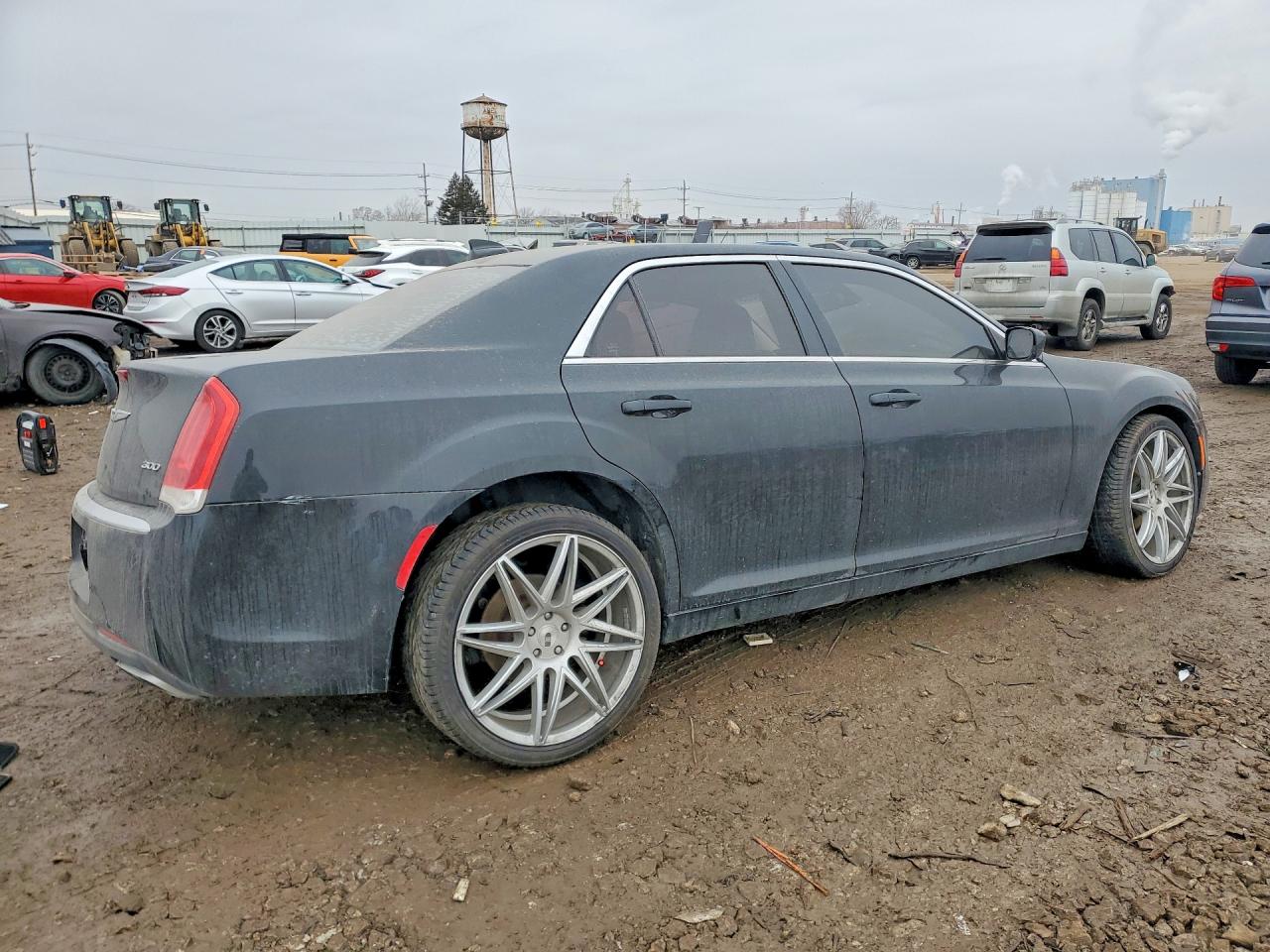 2015 CHRYSLER 300 LIMITED photo 3