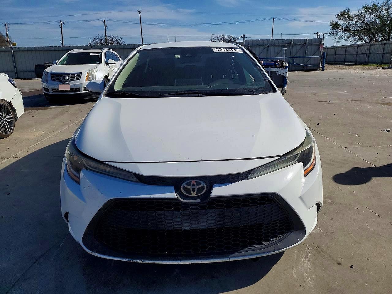 2020 TOYOTA COROLLA LE photo 5