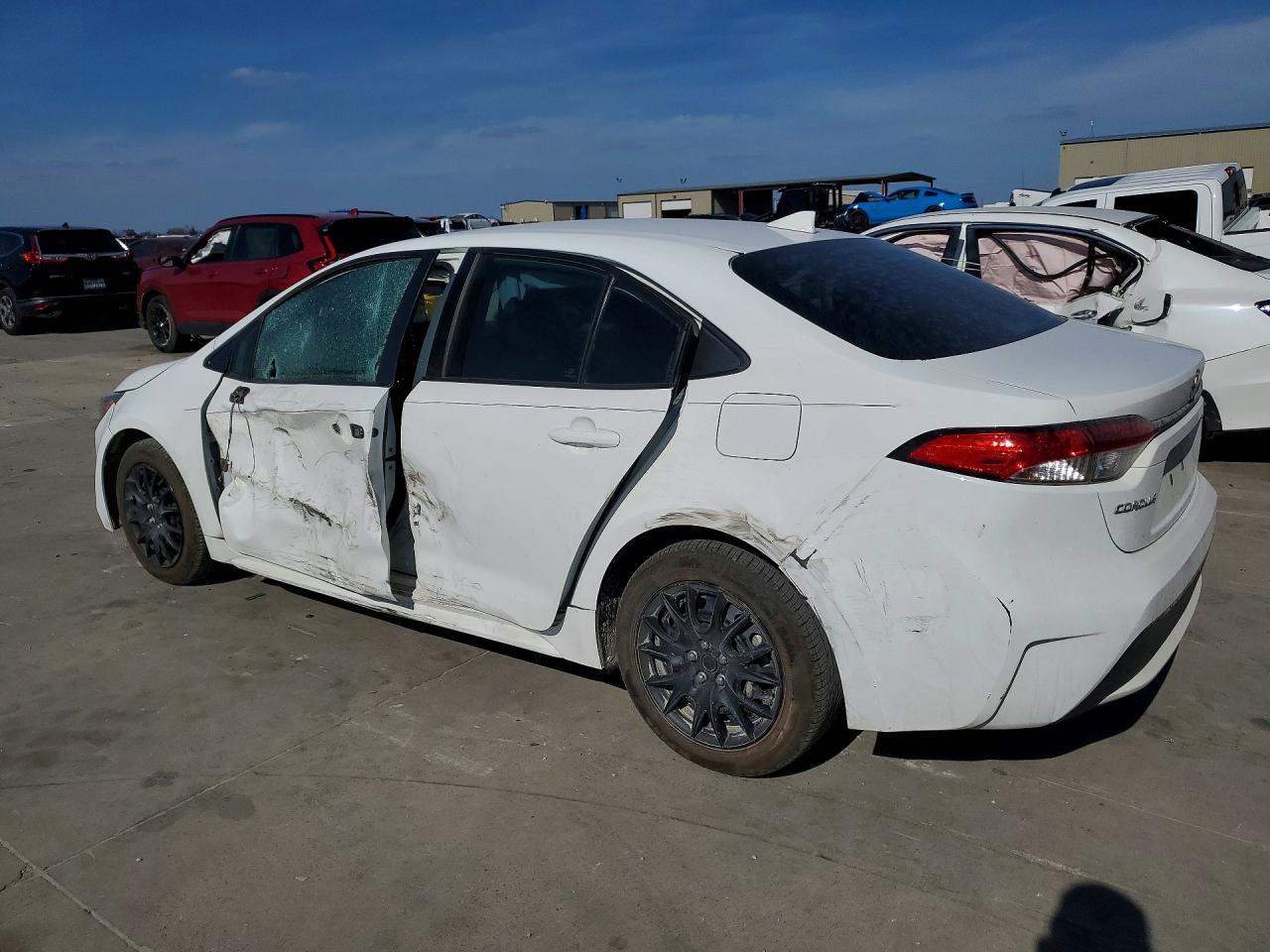 2020 TOYOTA COROLLA LE photo 2