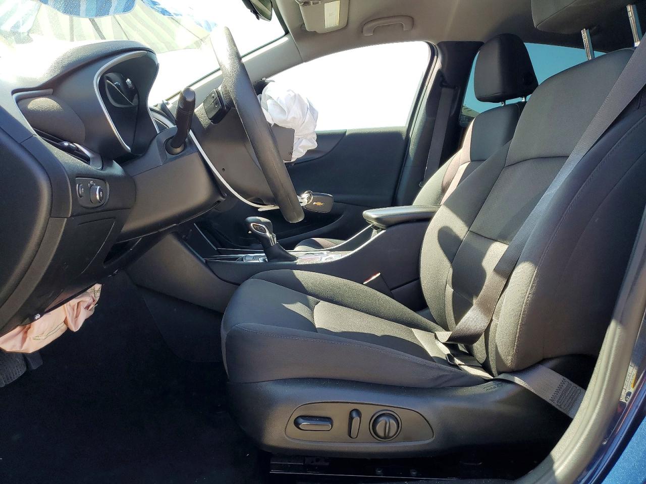 2022 CHEVROLET MALIBU LT photo 13