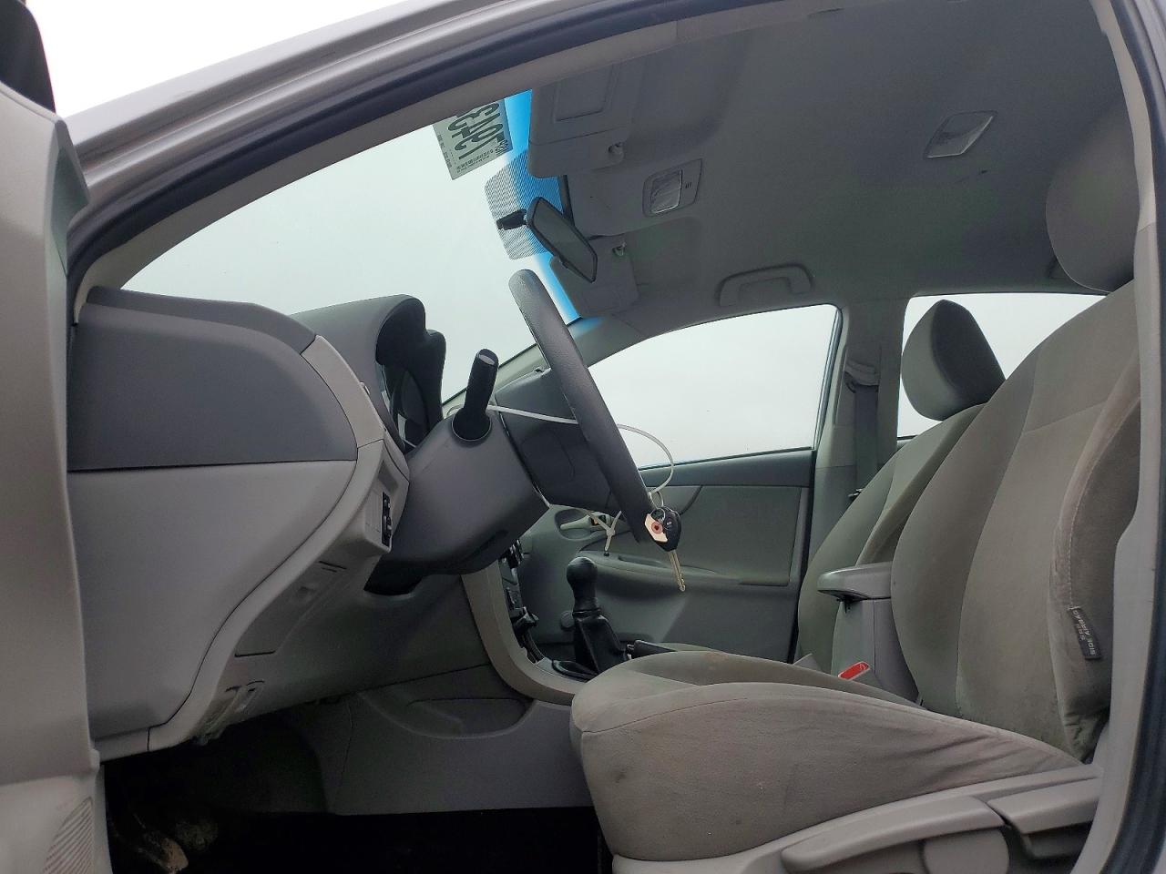 2009 TOYOTA COROLLA BASE photo 19