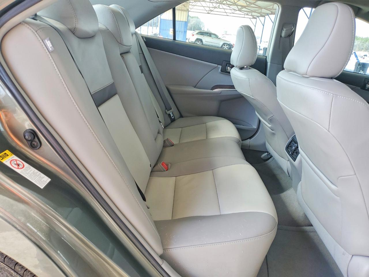 2012 TOYOTA CAMRY XLE photo 28
