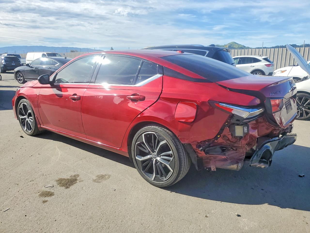 2024 NISSAN ALTIMA 2.5 SR photo 2