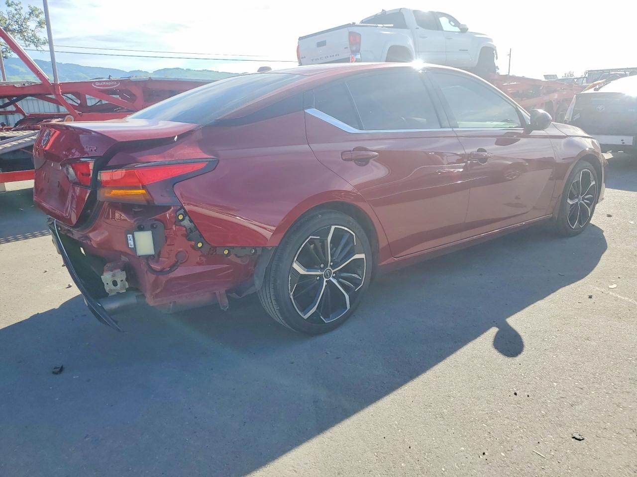 2024 NISSAN ALTIMA 2.5 SR photo 3