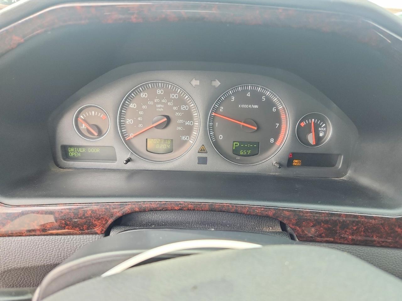 2006 VOLVO XC70 photo 25