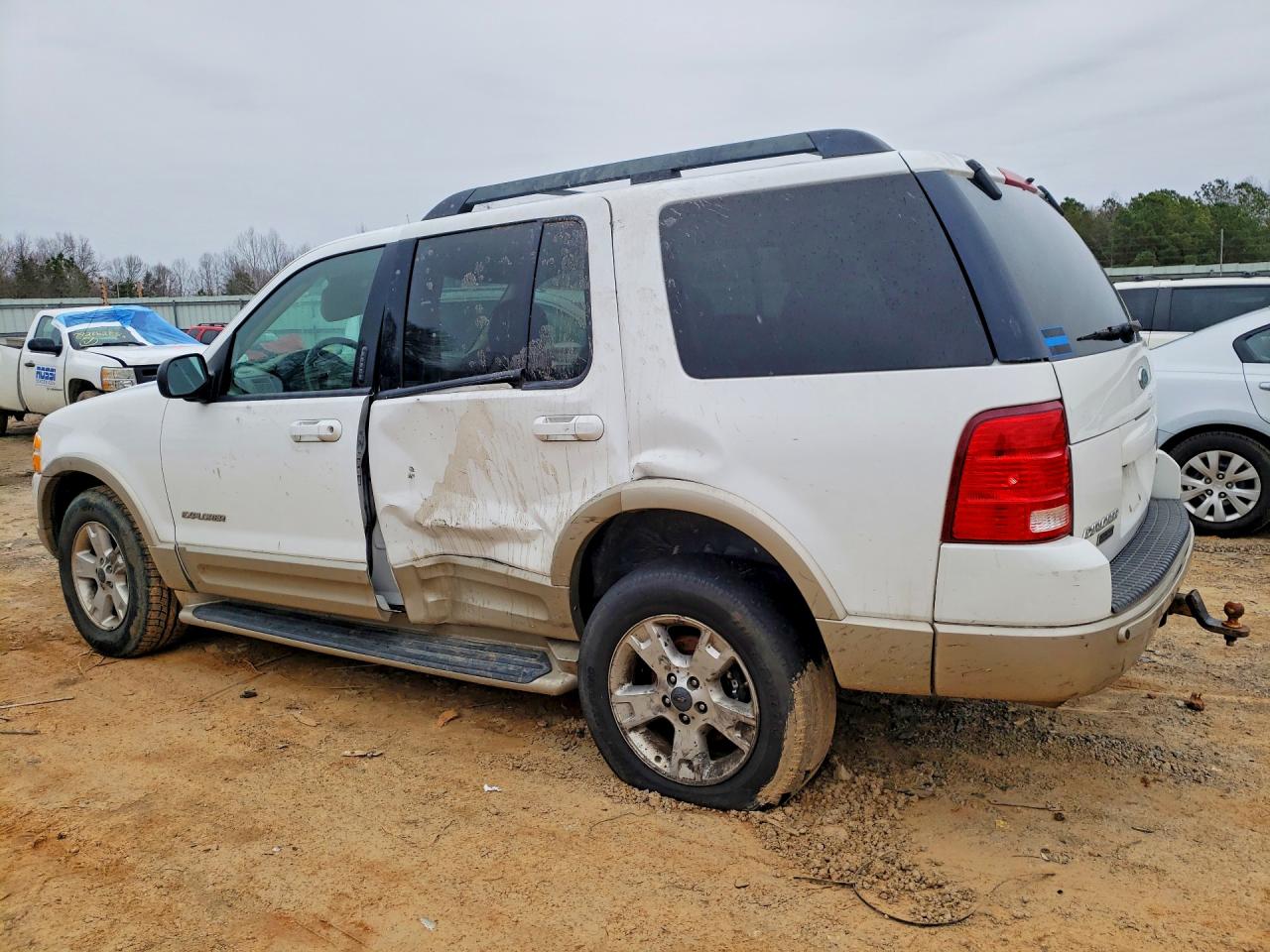 2005 FORD EXPLORER EDDIE BAUER photo 2