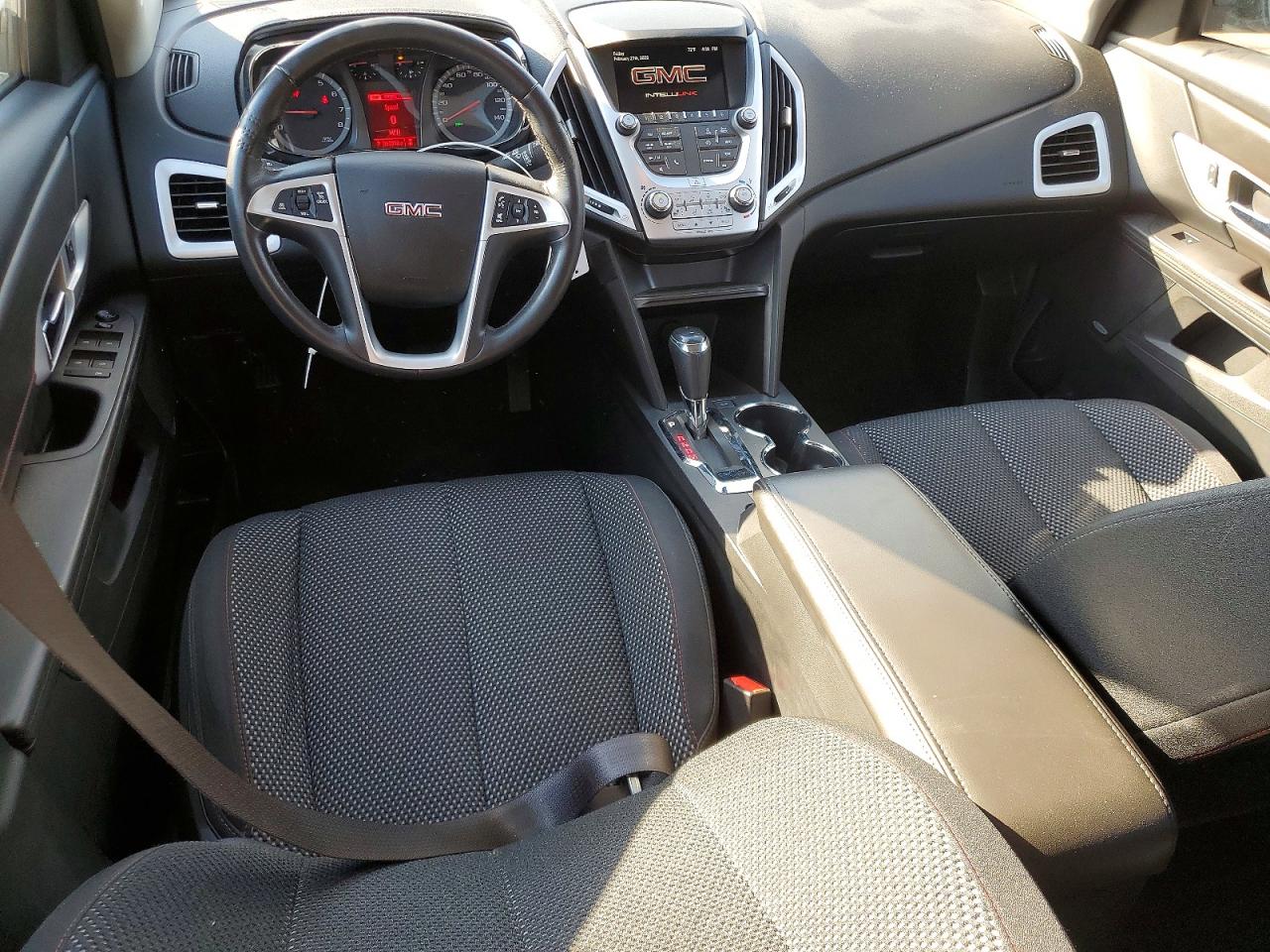 2017 GMC TERRAIN SLE photo 15
