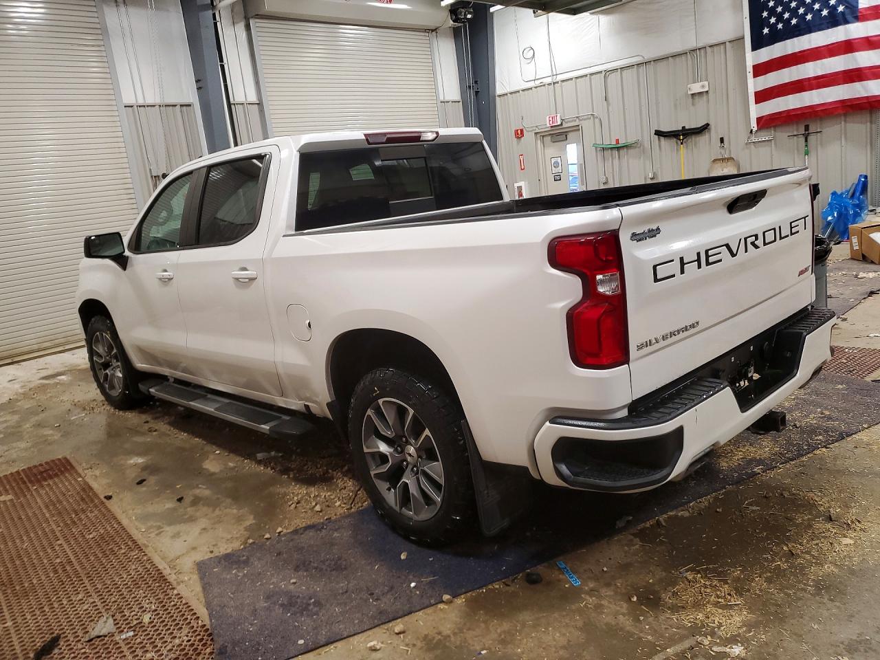 2020 CHEVROLET SILVERADO K1500 RST photo 4
