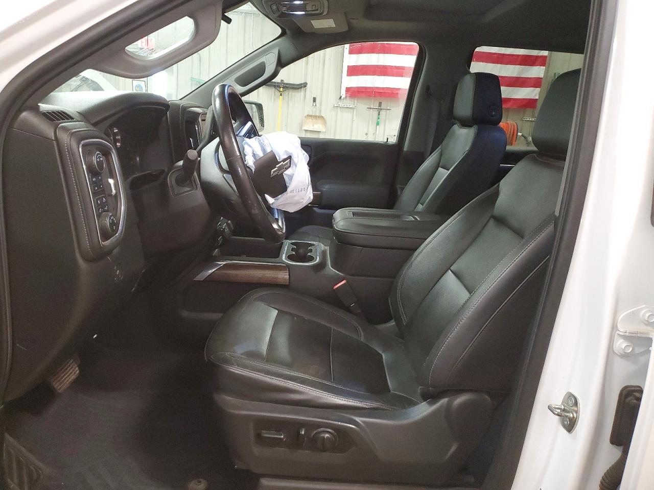 2020 CHEVROLET SILVERADO K1500 RST photo 19