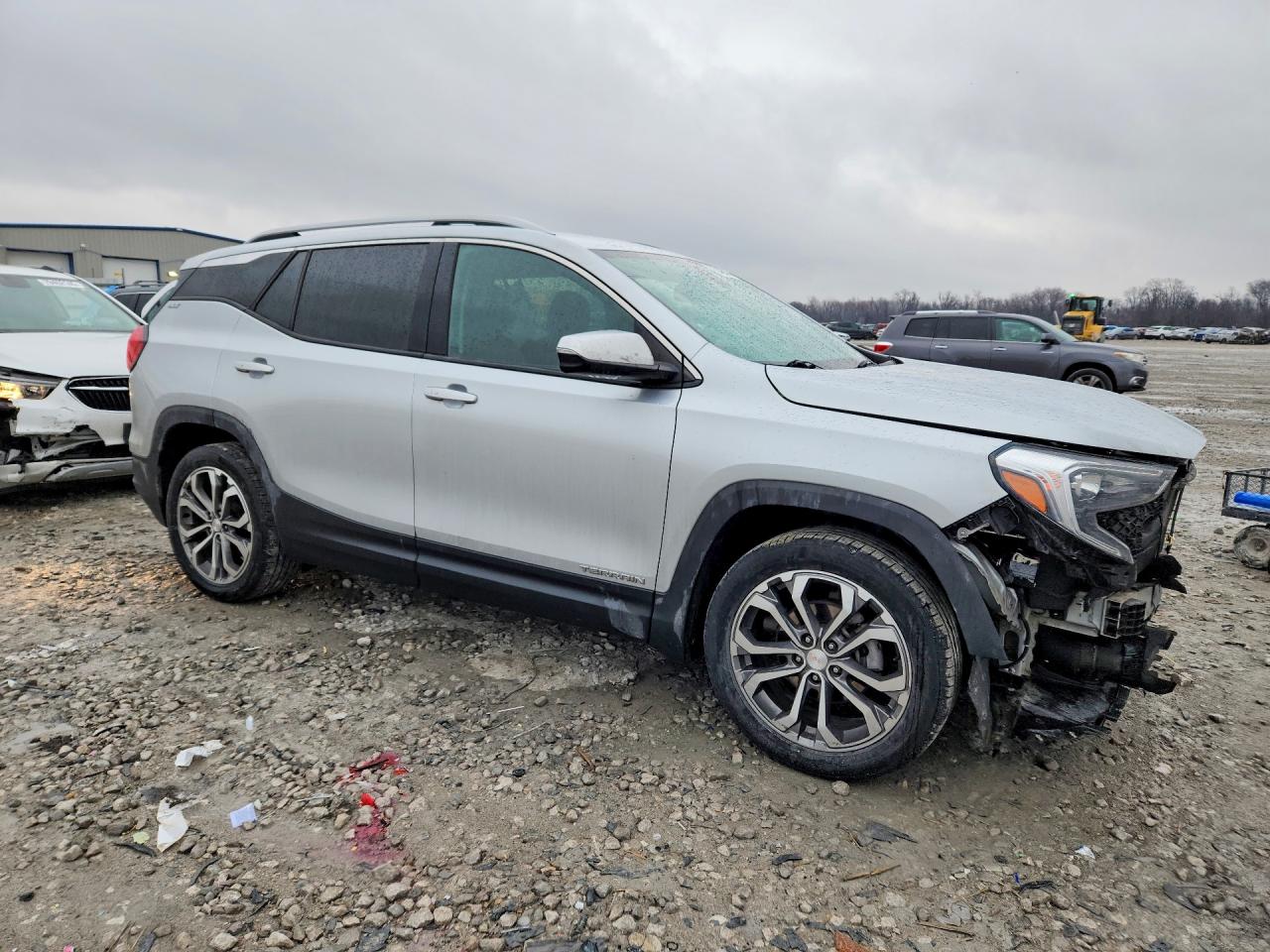 2020 GMC TERRAIN SLT photo 4