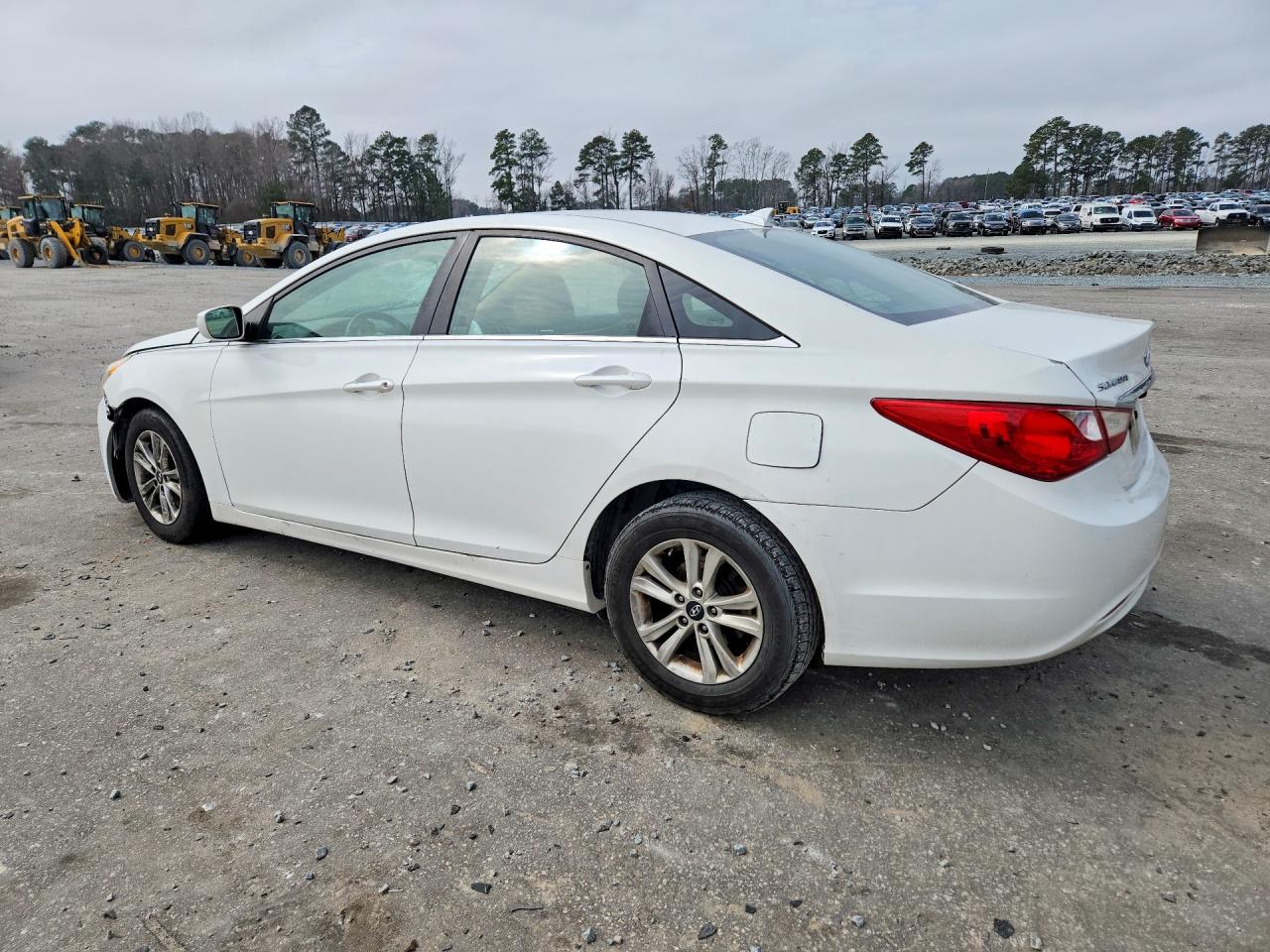 2012 HYUNDAI SONATA GLS photo 3