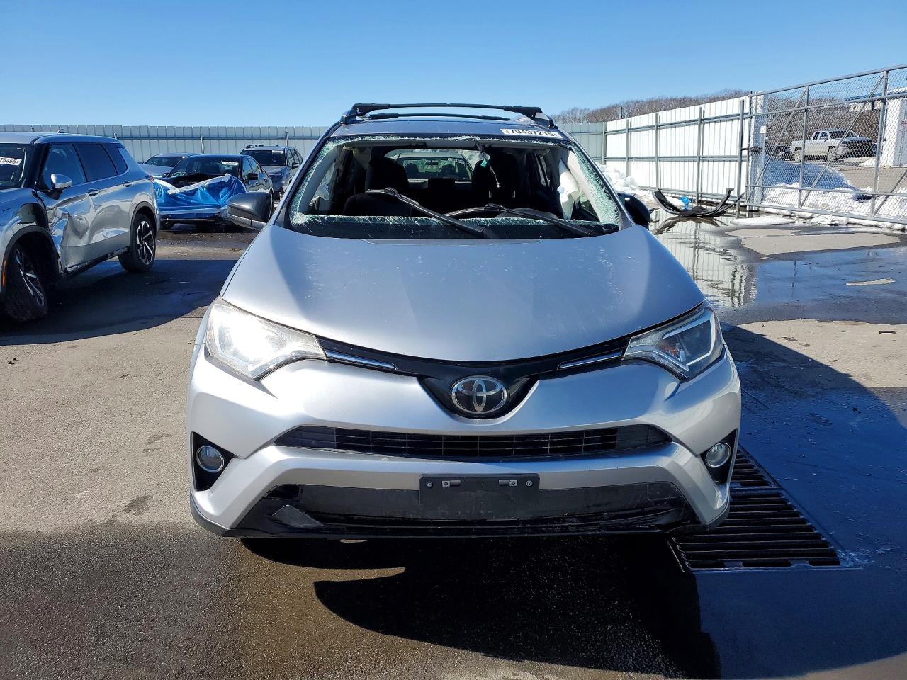 2018 TOYOTA RAV4 LE photo 13