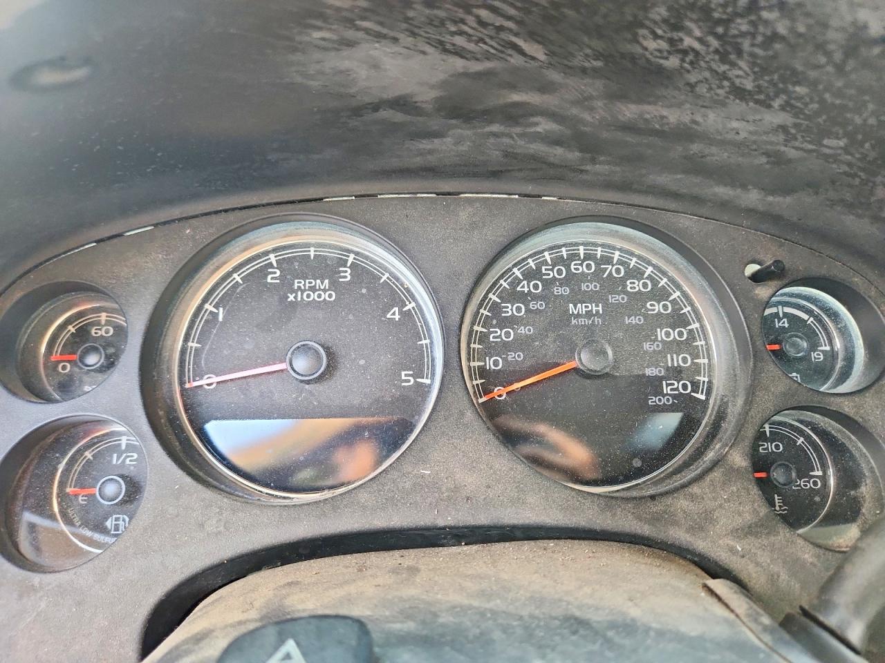 2012 GMC SIERRA K2500 DENALI photo 17