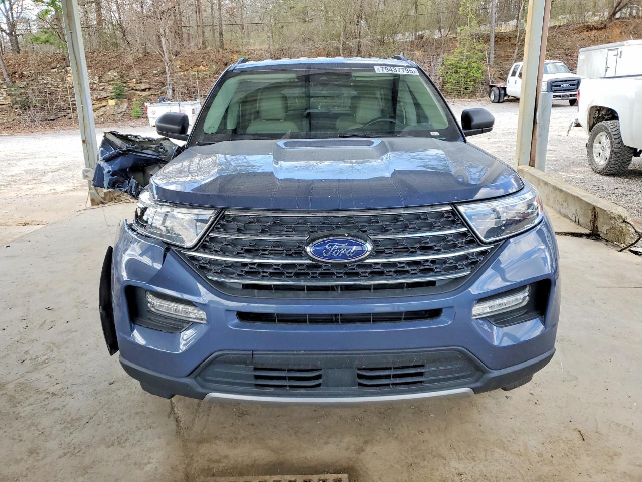 2021 FORD EXPLORER XLT photo 5