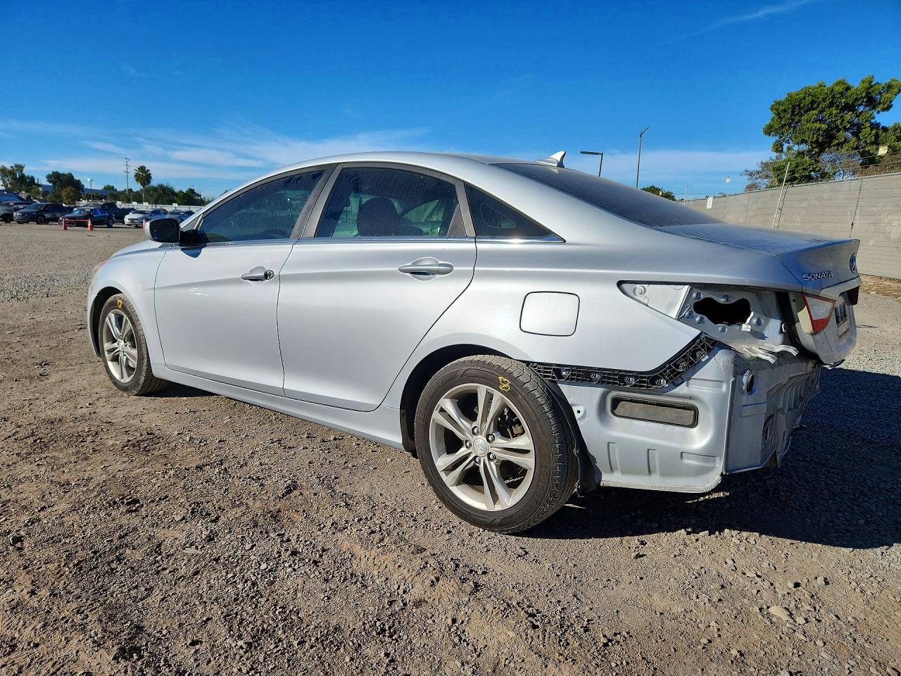 2011 HYUNDAI SONATA GLS photo 4