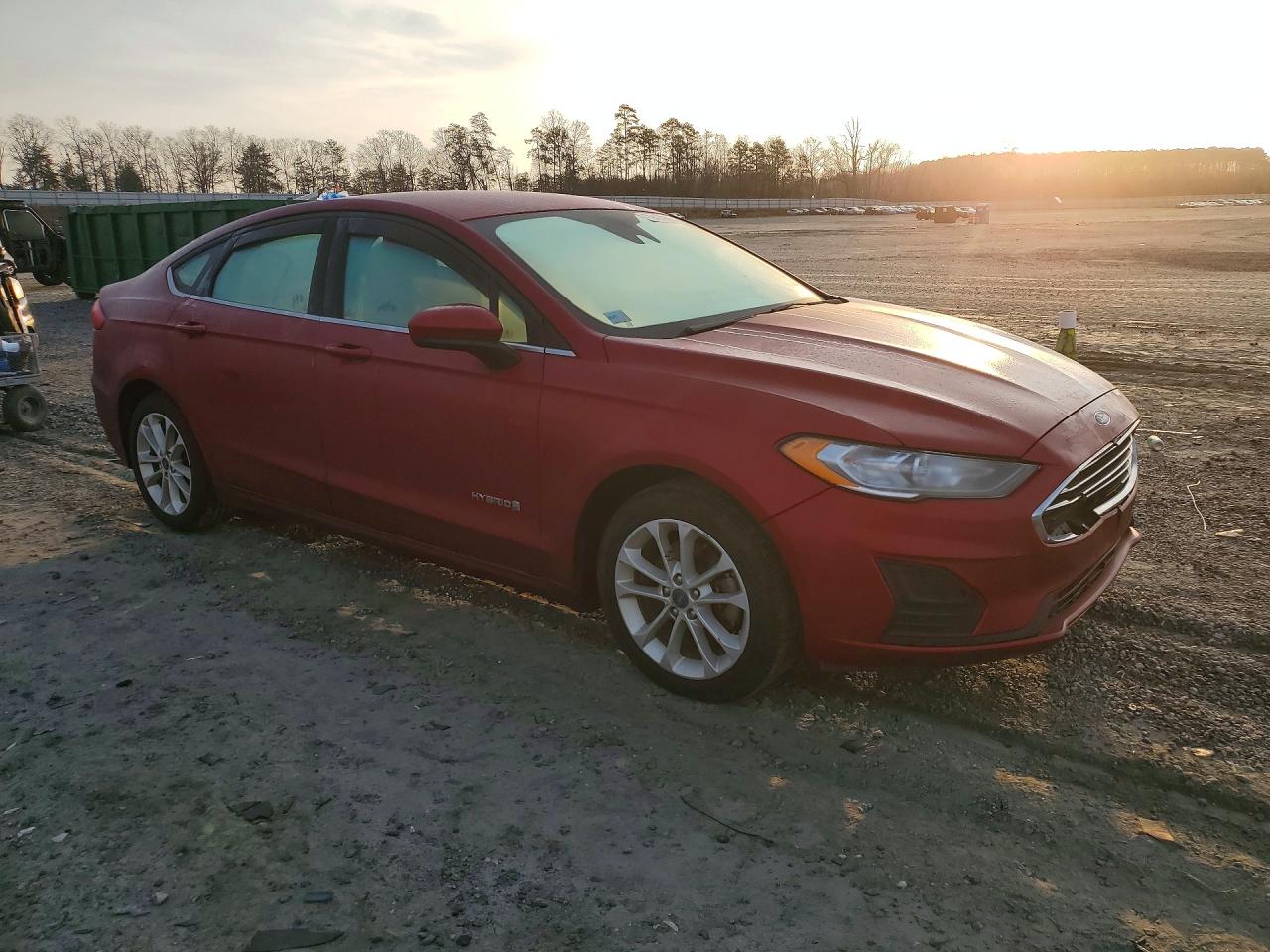 2019 FORD FUSION SE photo 4