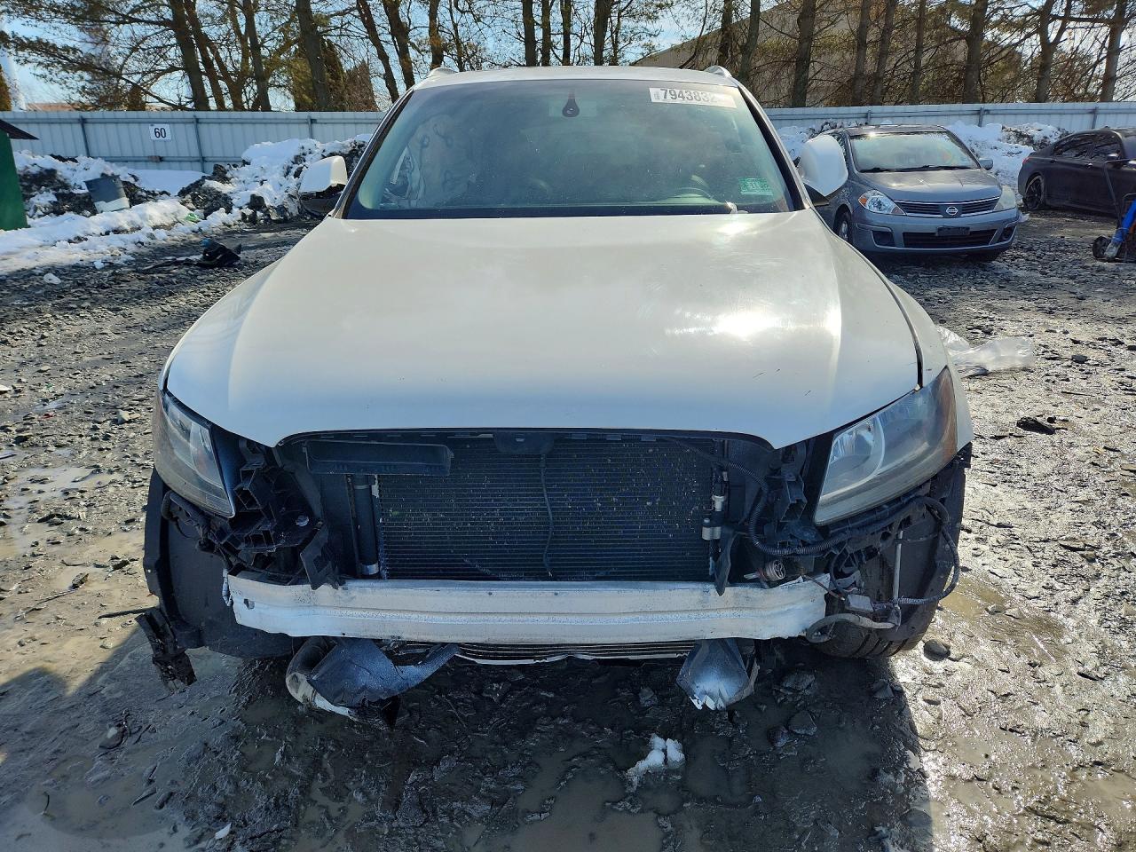 2012 AUDI Q5 PREMIUM photo 9