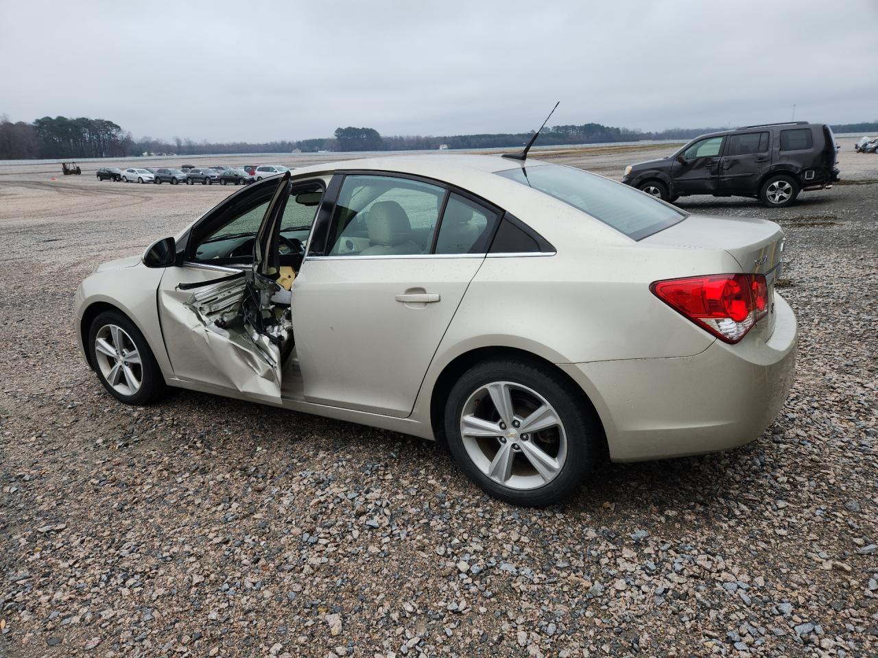 2014 CHEVROLET CRUZE LT photo 3