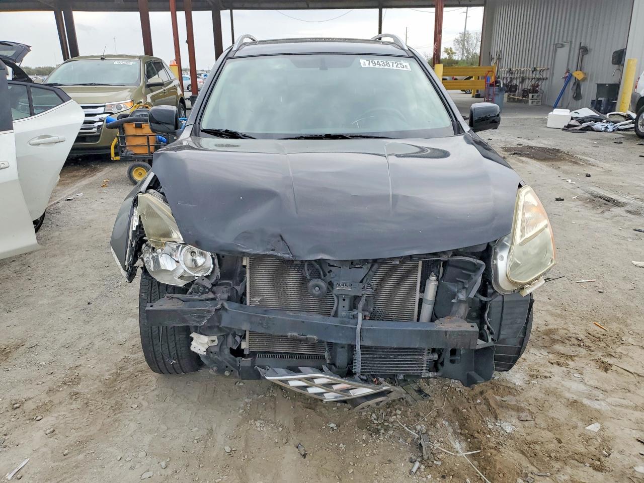 2013 NISSAN ROGUE S photo 5